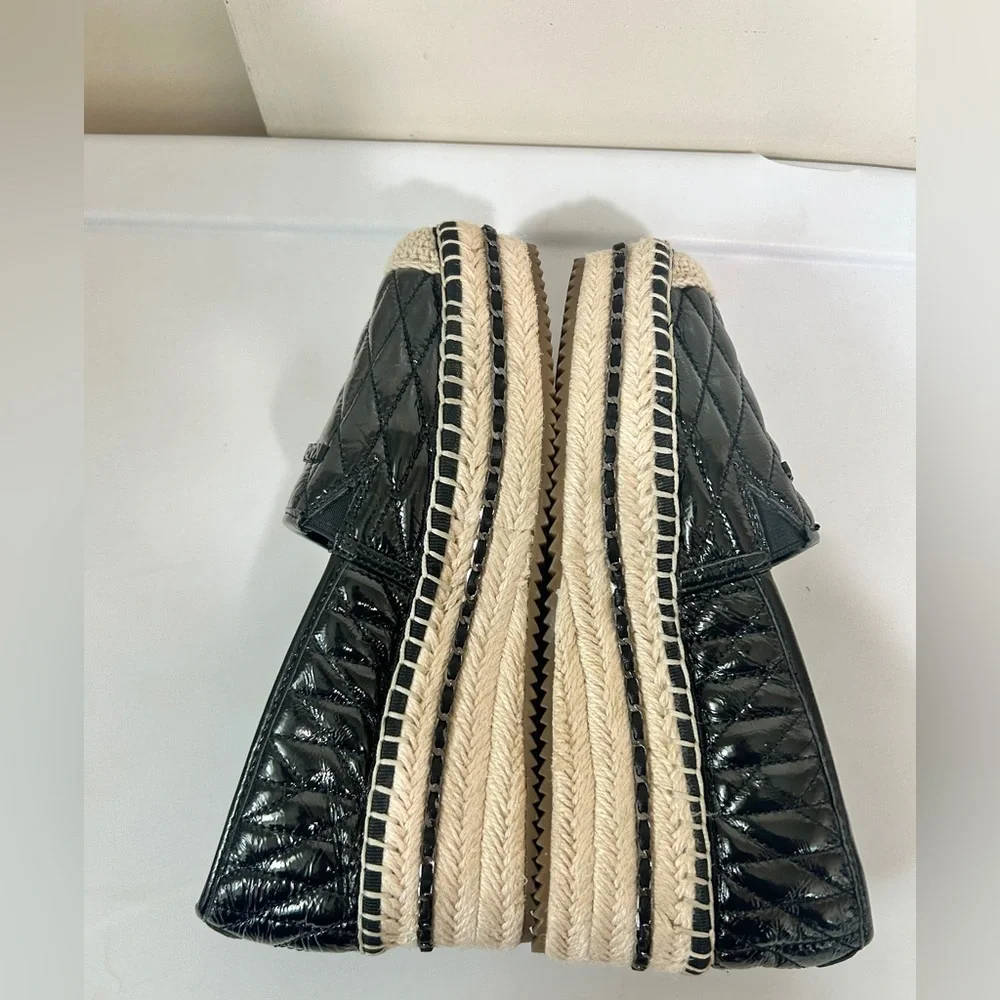 Karl Lagerfeld Paris Dalia Black Quilted Platform Espadrilles